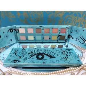 Urban Decay Wild Greens & Neutrals Eyeshadows Palette 12 Shades